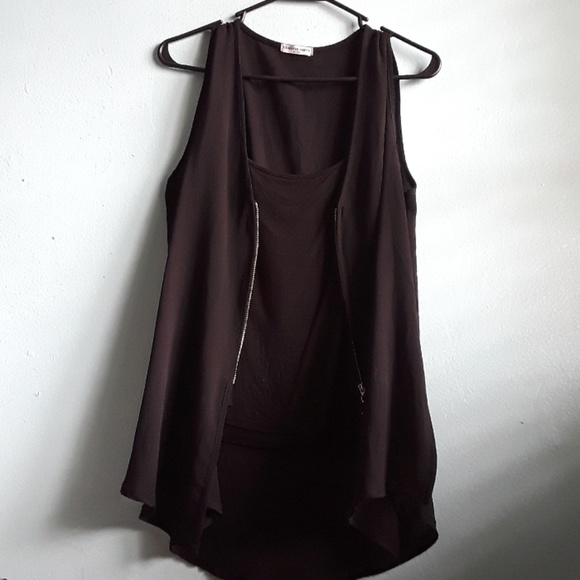 2-piece camisole + zip-up tank - Picture 2 of 3